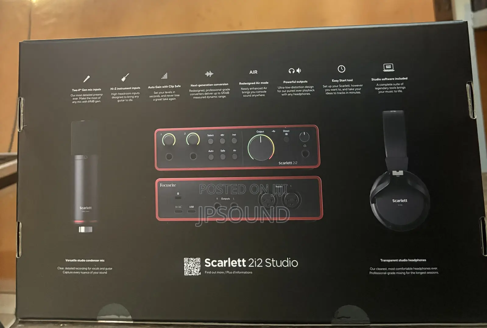 Original 4th Generation Focusrite Scarlet 2i2 Bundle