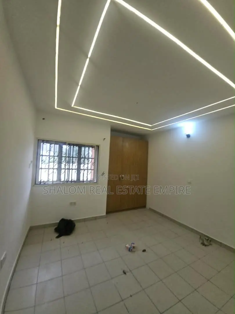 3bdrm Apartment in Western Area Magodo for rent