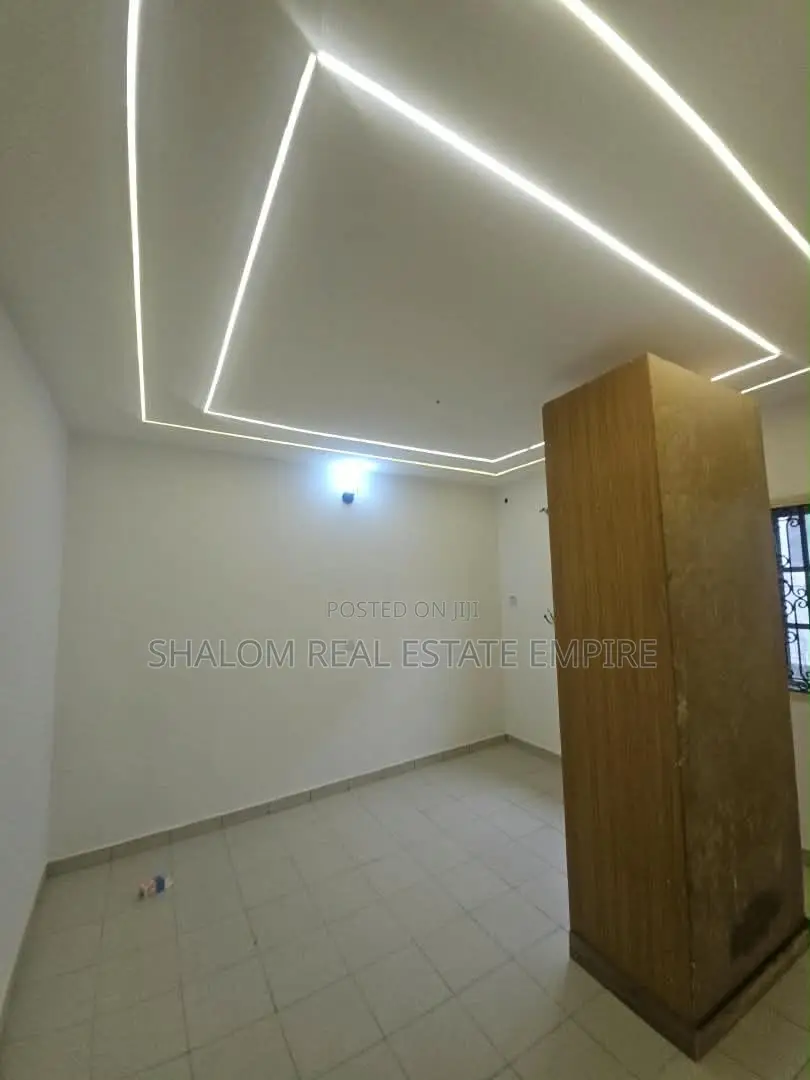 3bdrm Apartment in Western Area Magodo for rent