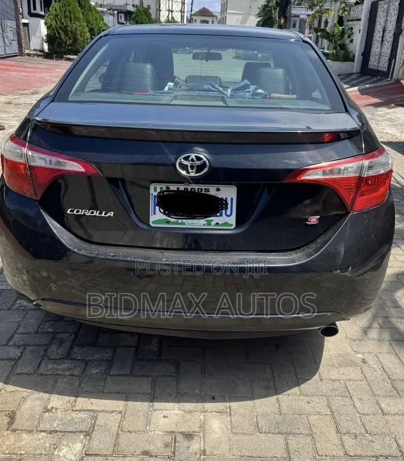 Toyota Corolla S 4dr Sedan (1.8L 4cyl CVT) 2015 Black