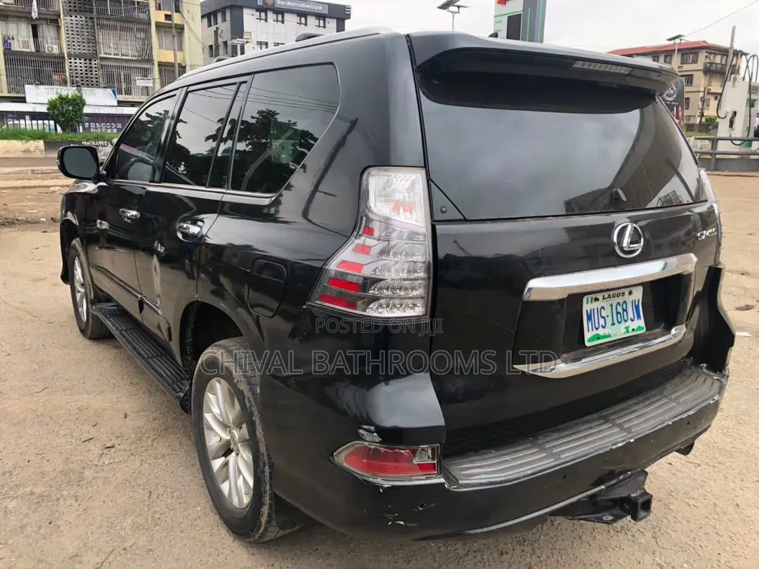 Lexus GX 2012 Black
