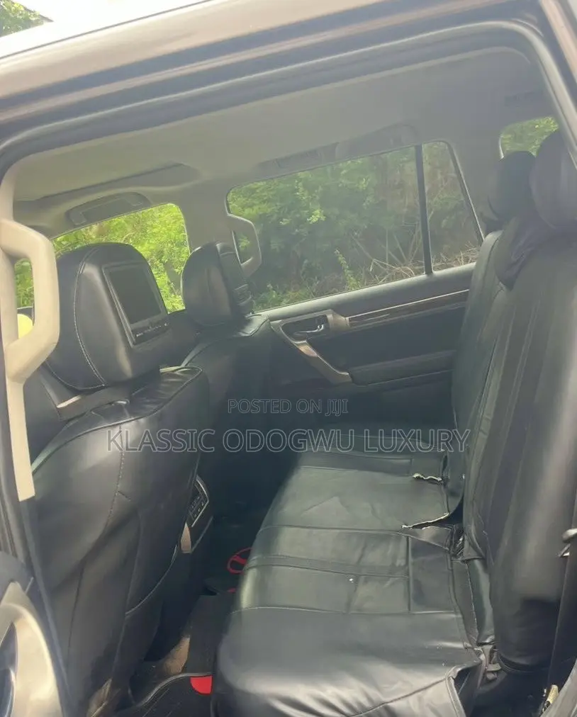 Lexus GX 460 Premium 2011 Gray
