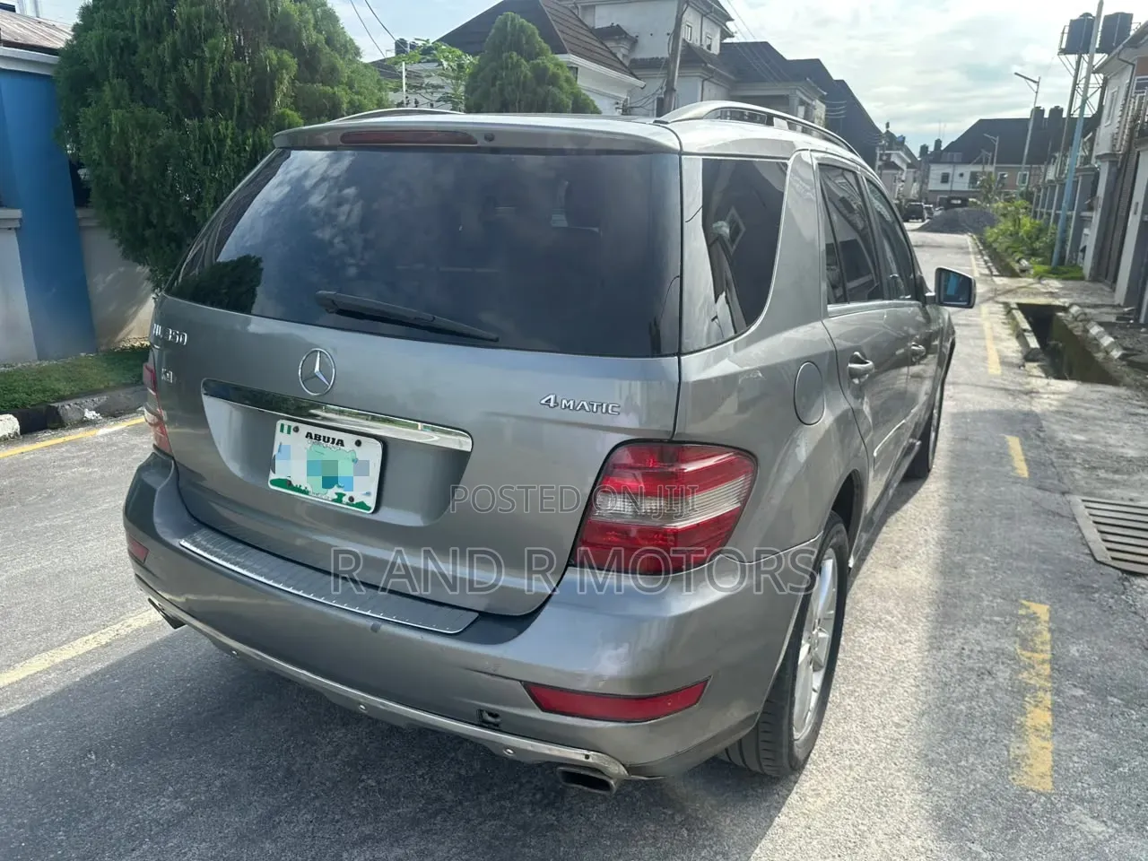 Mercedes-Benz M Class 2011 Brown