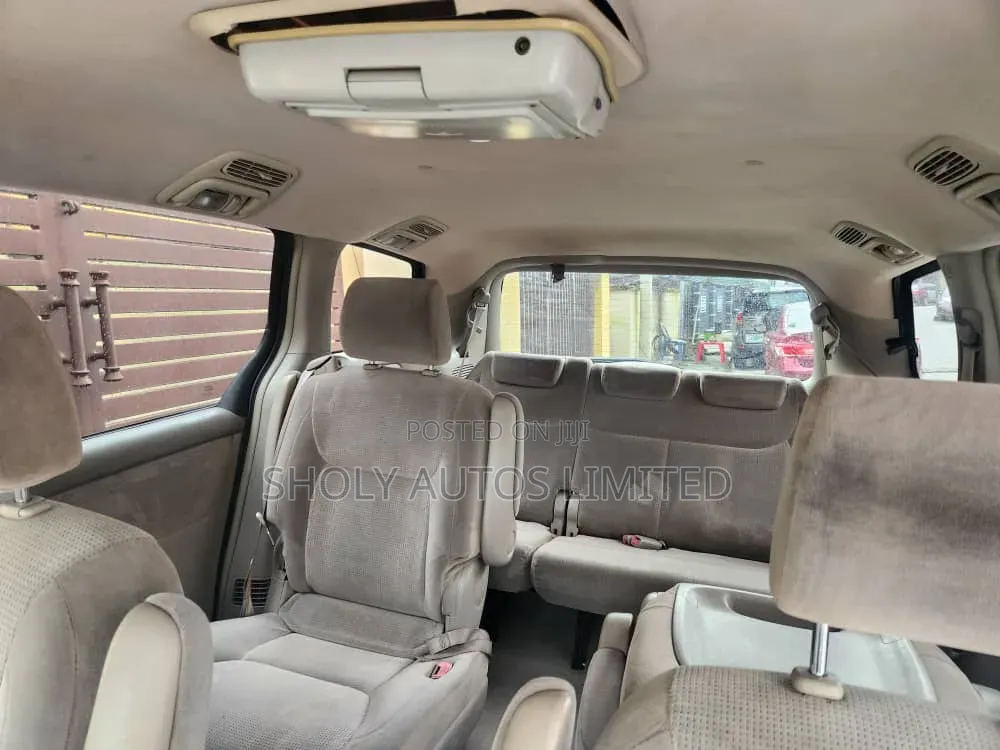 Toyota Sienna 2005 Gold