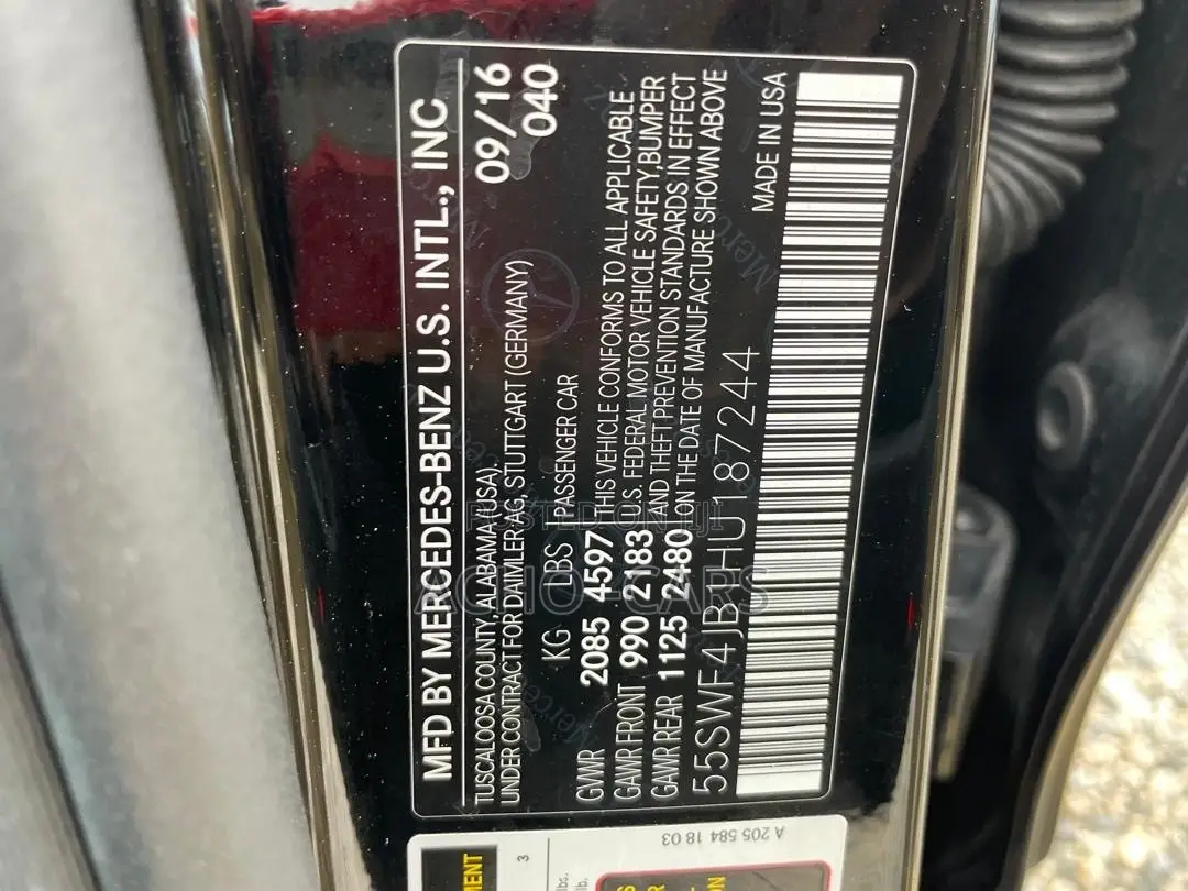 Mercedes-Benz C300 2016 Black