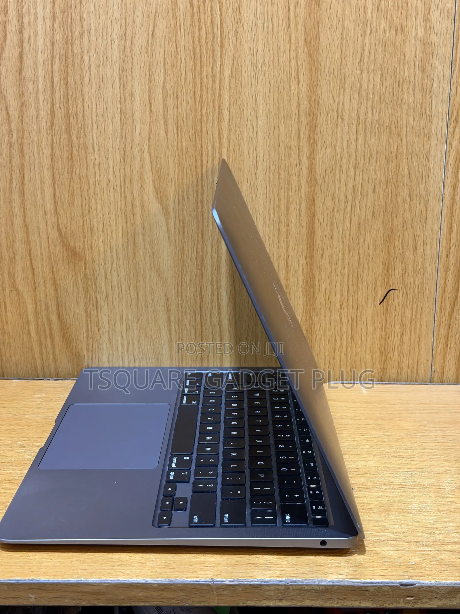 Laptop Apple MacBook Air 2020 8GB Intel Core i5 SSD 256GB