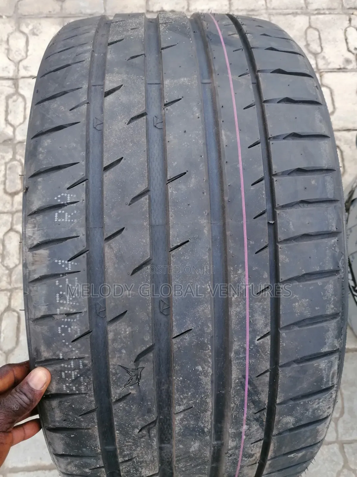 295/30r24 Unistar Tires /USA Standard