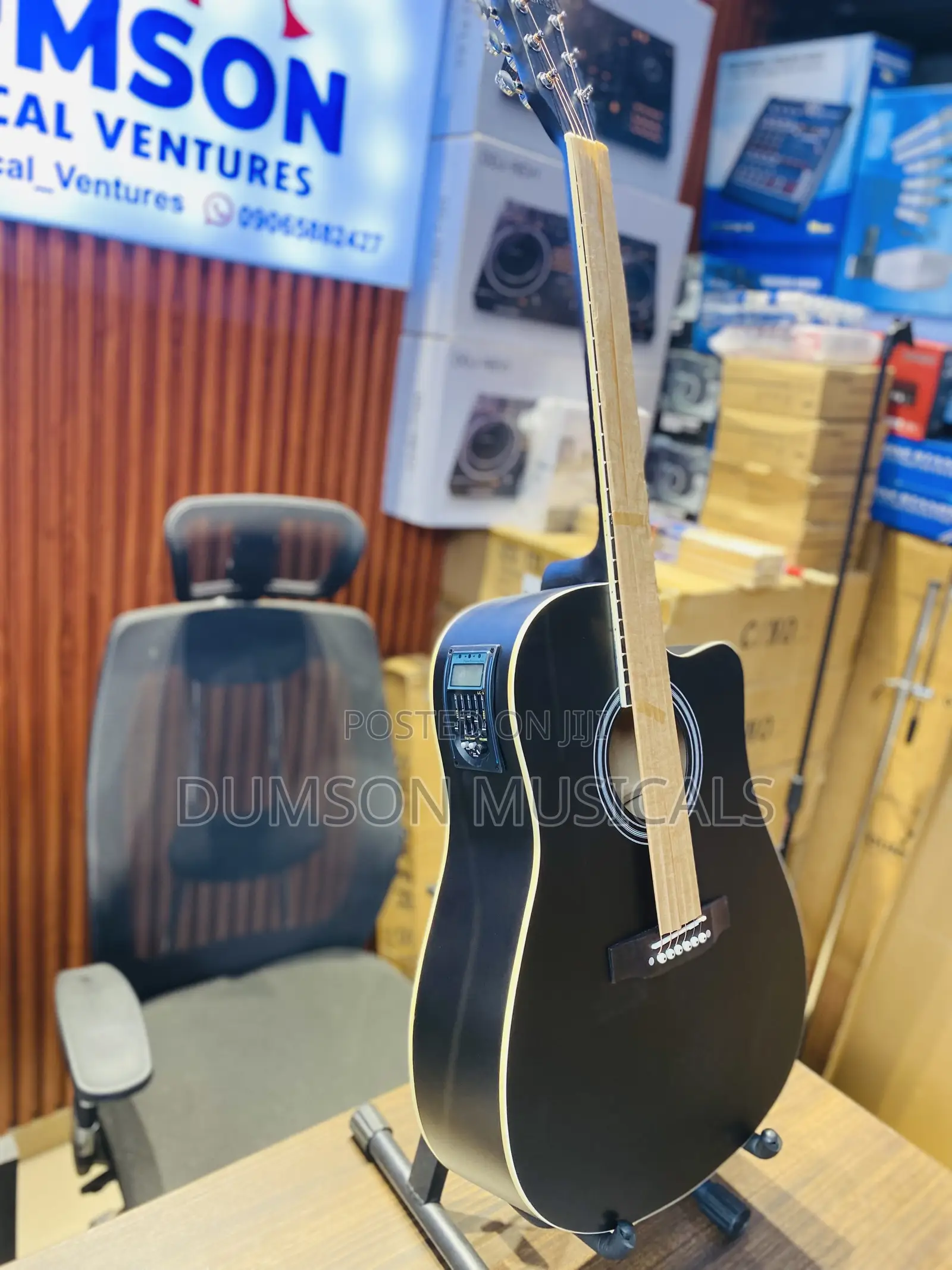 Yamaha Electroacoustic Guitar