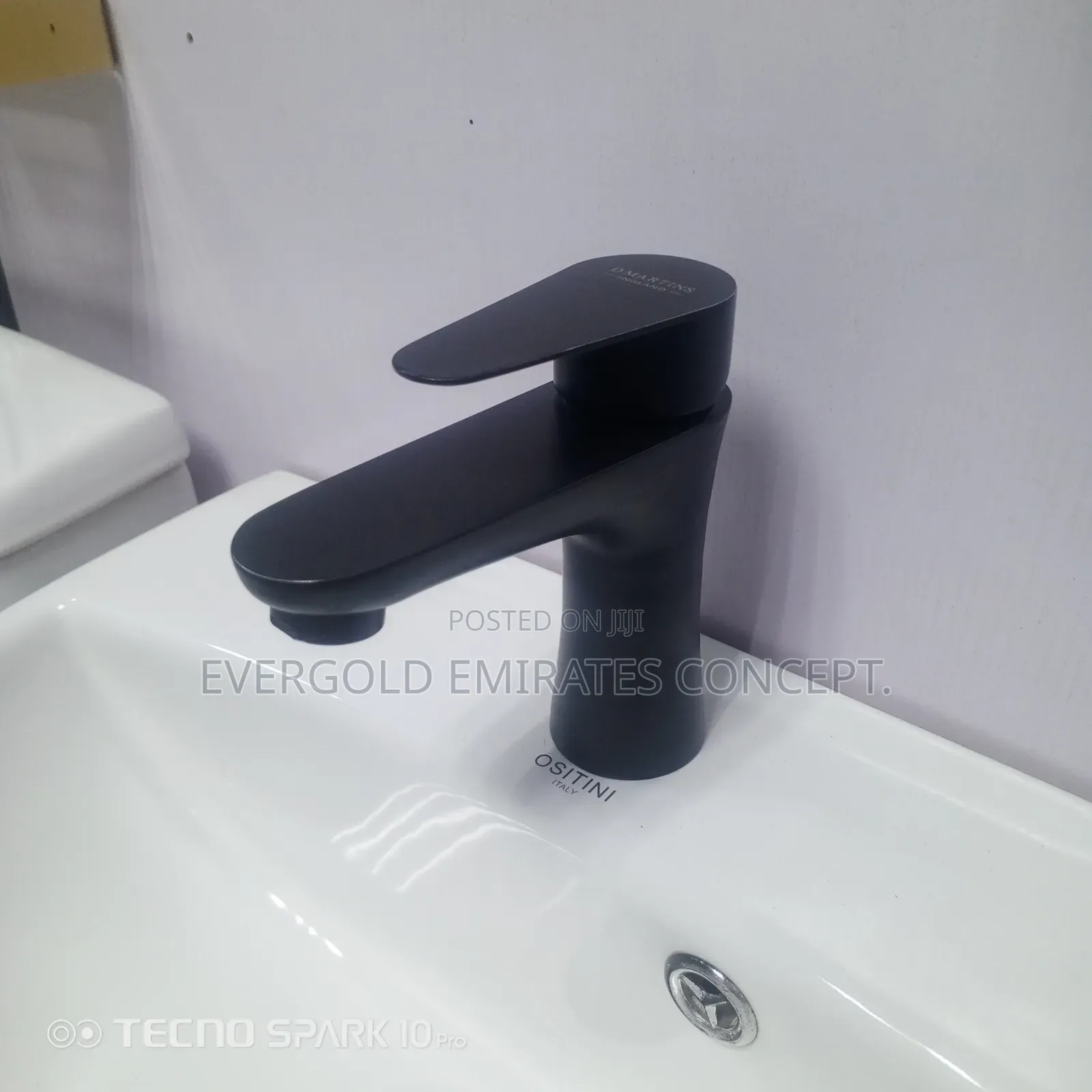Black Hot and Cold Basin Tap