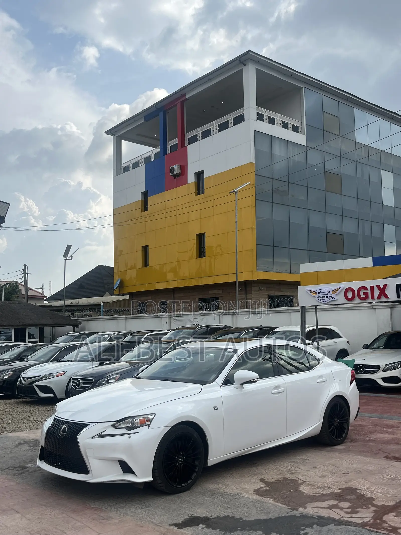 Lexus IS 2013 White