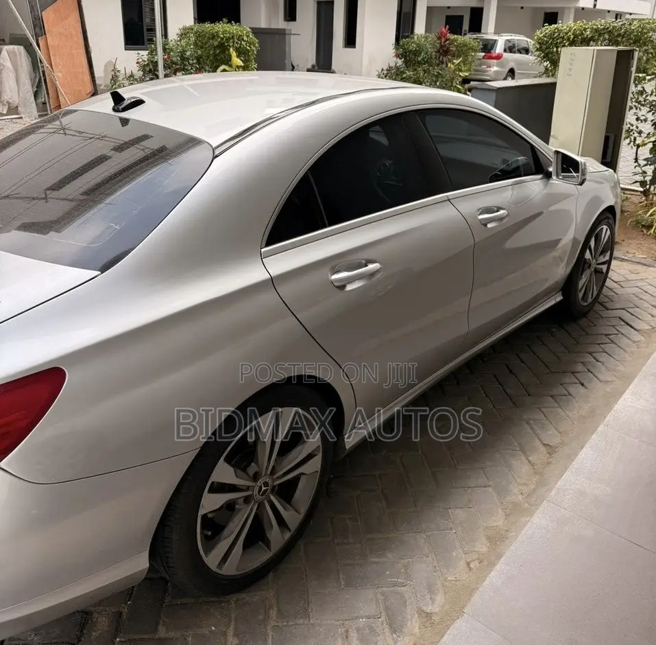 Mercedes-Benz CLA-Class CLA 250 Sedan 2014 Silver