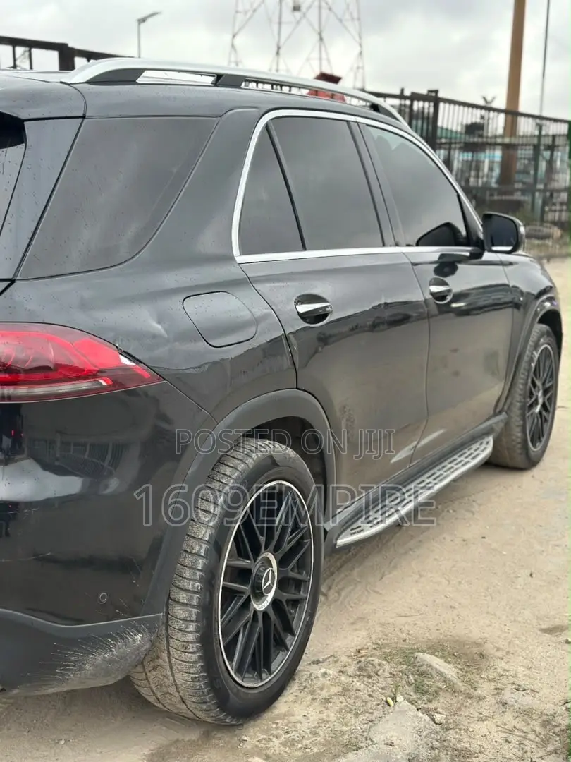 Mercedes-Benz GLE-Class GLE 350 2022 Black