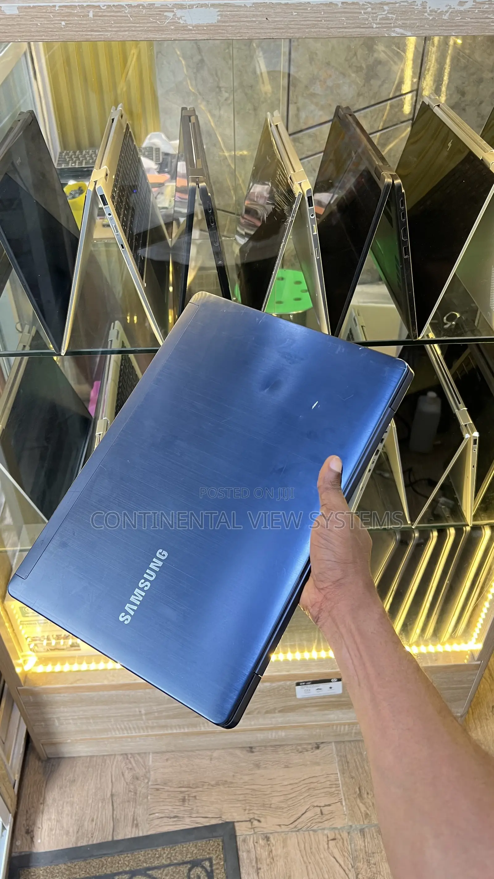 Laptop Samsung NP530U3B 4GB Intel Core i3 SSD 128GB