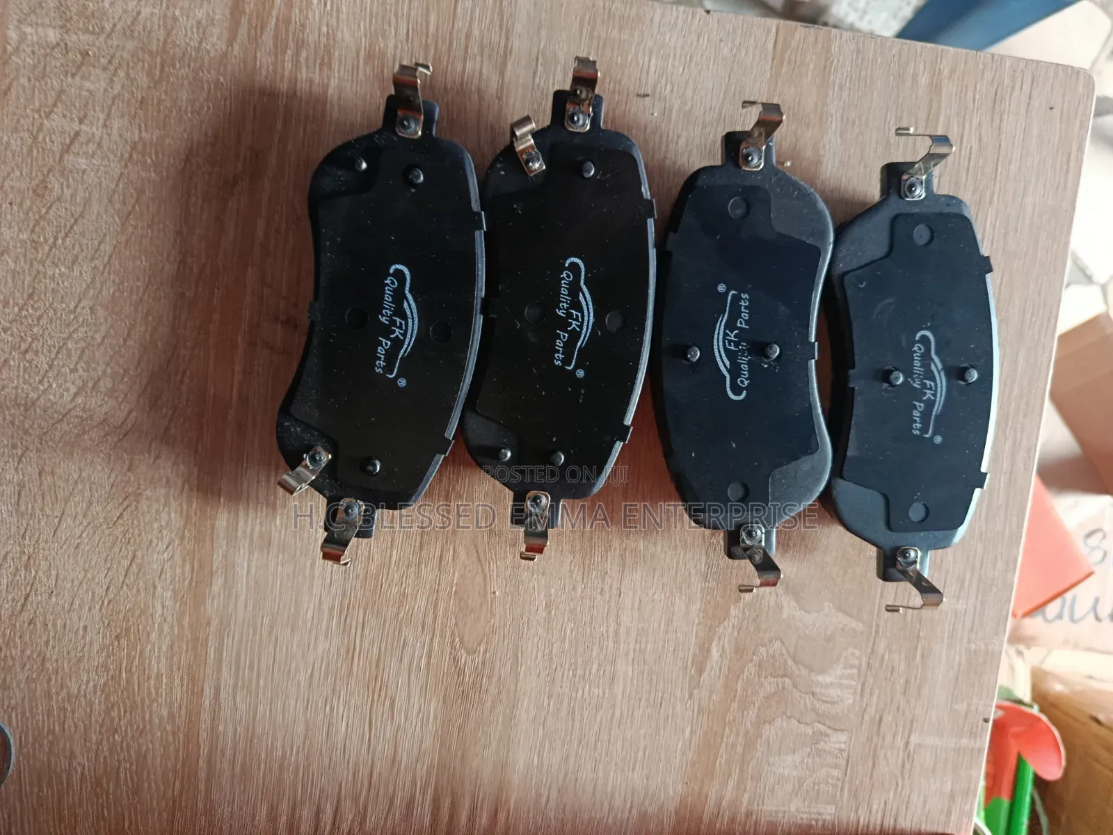 Original Front Brake Pads for BESTUNE B70 2023
