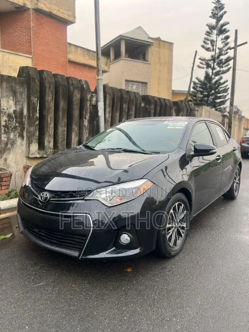 Toyota Corolla S 4dr Sedan (1.8L 4cyl CVT) 2015 Black