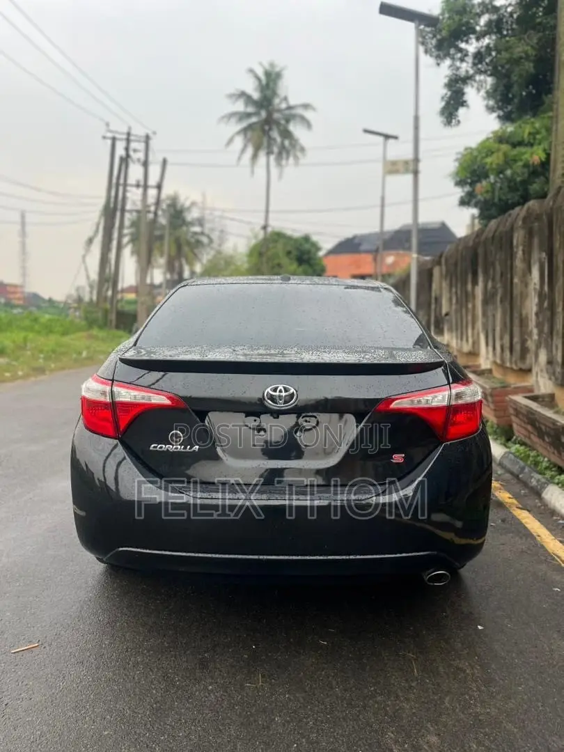 Toyota Corolla S 4dr Sedan (1.8L 4cyl CVT) 2015 Black