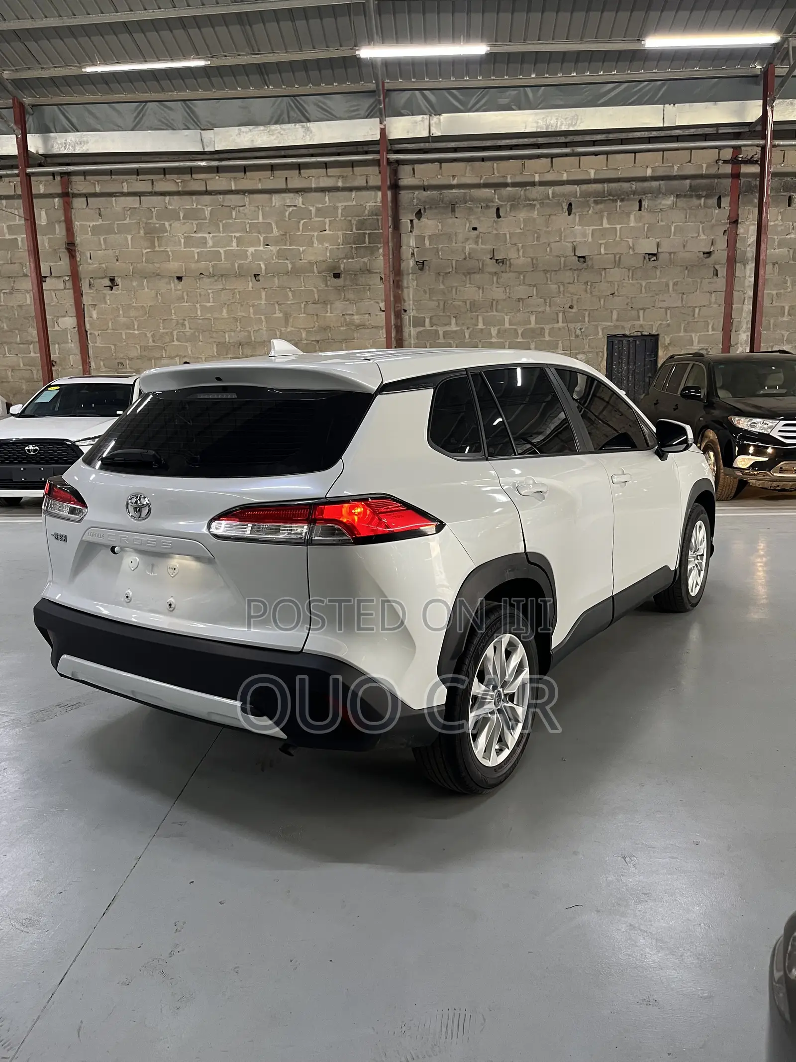 Toyota Corolla Cross 2023 White