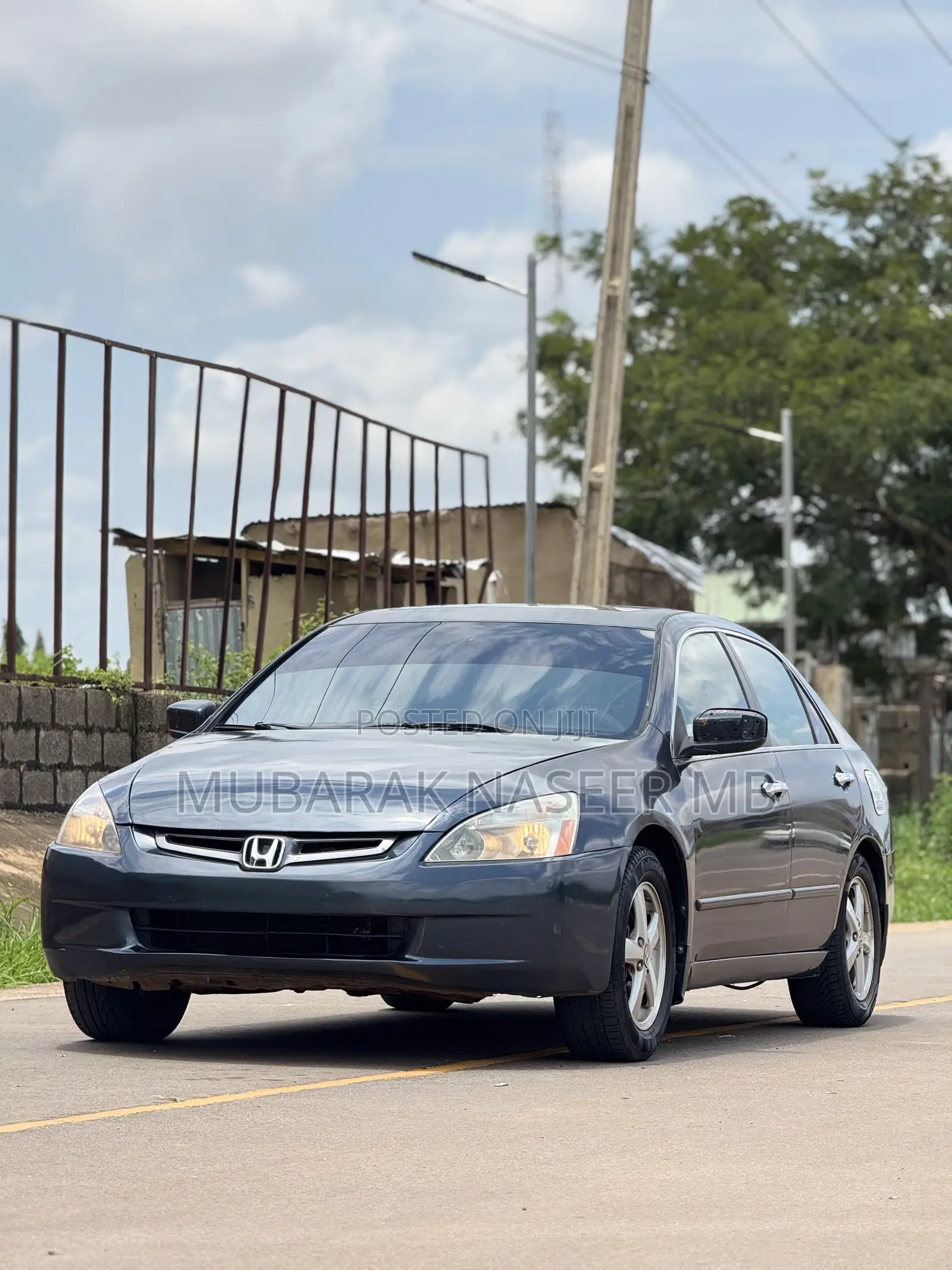 Honda Accord 2005 Gray