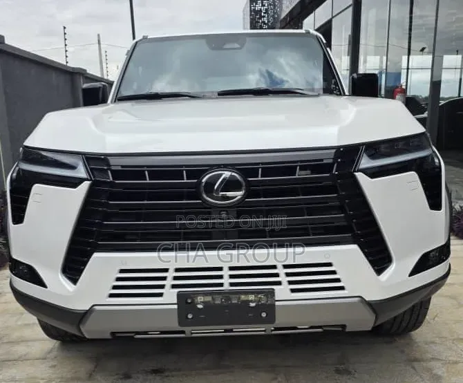 Lexus GX 2025 White