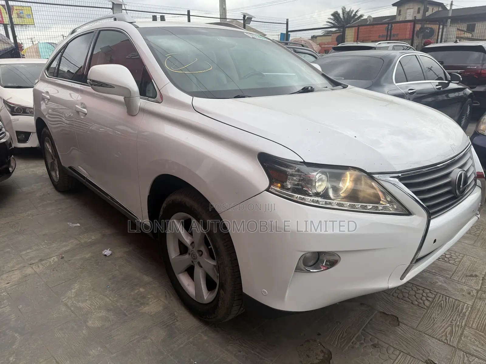 Lexus RX 350 FWD 2013 White