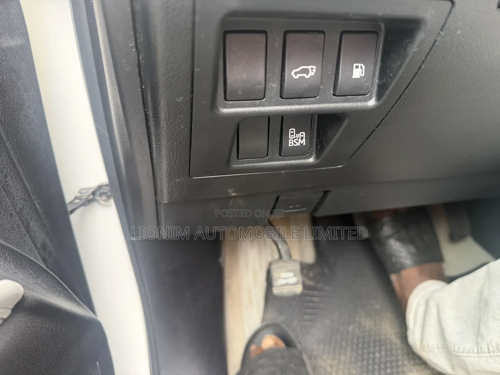 Lexus RX 350 FWD 2013 White