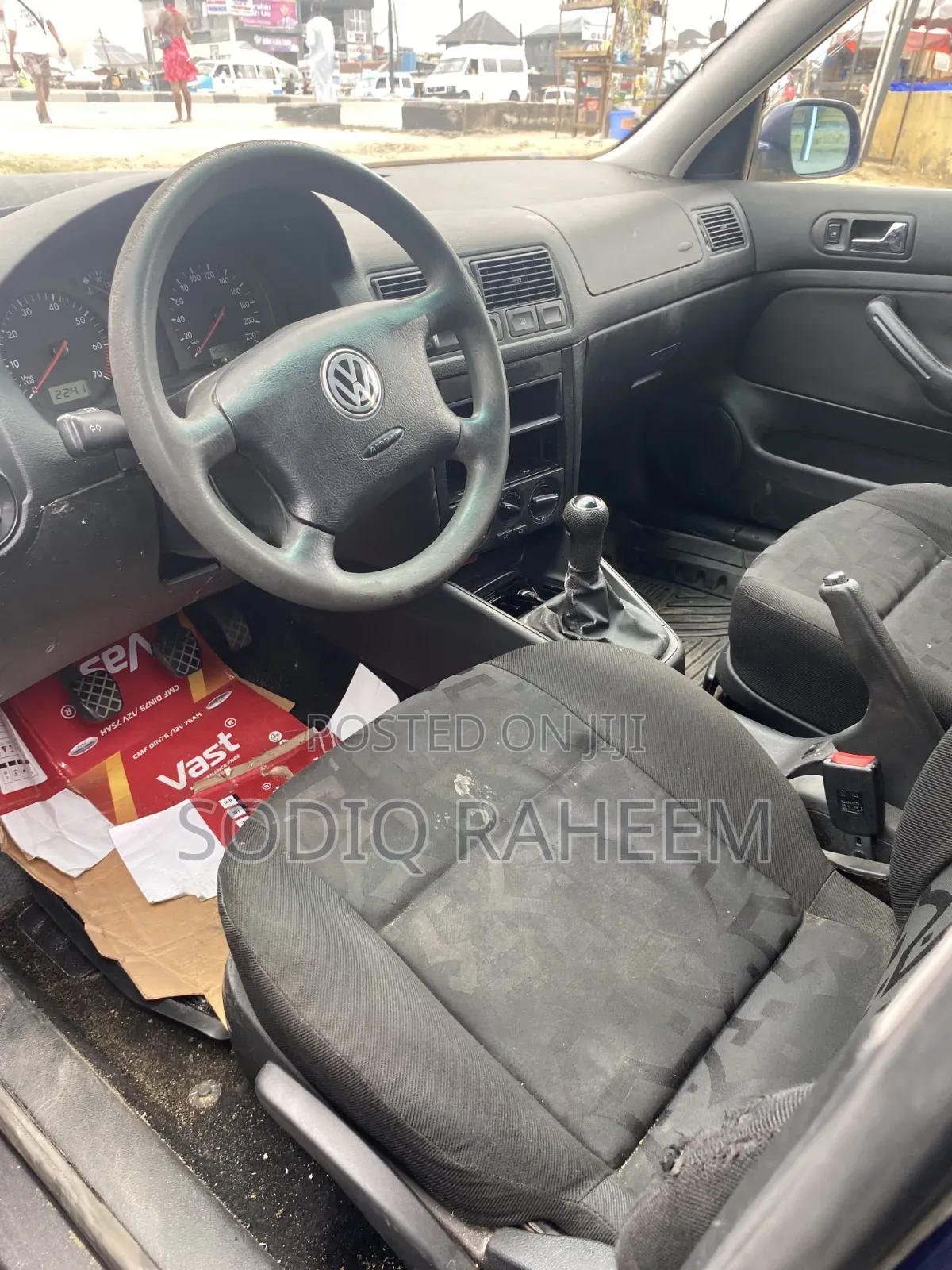 Volkswagen Golf 2002 Blue