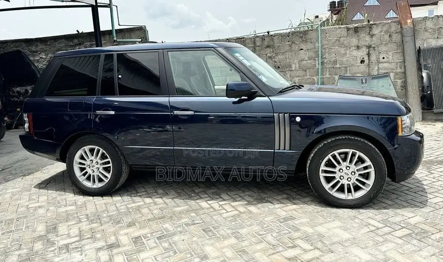 Land Rover Range Rover Vogue 2010 Blue
