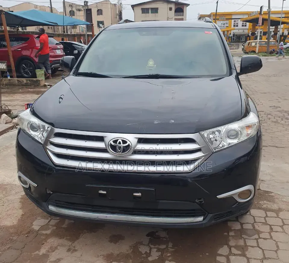 Toyota Highlander 2013 Black