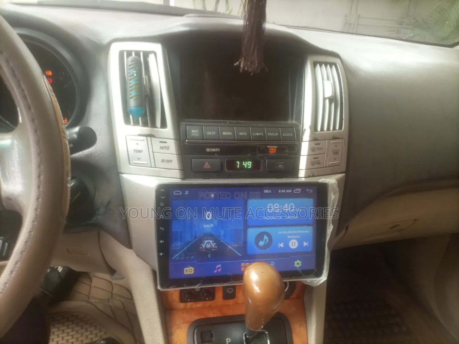 Lexus Rx 330/350 Down Android Player With Canbus & Reverse Camera