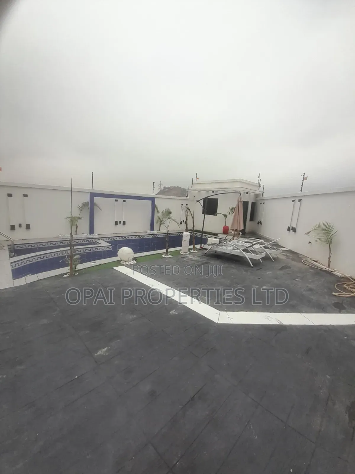 Furnished 5bdrm House in Guzape District for sale