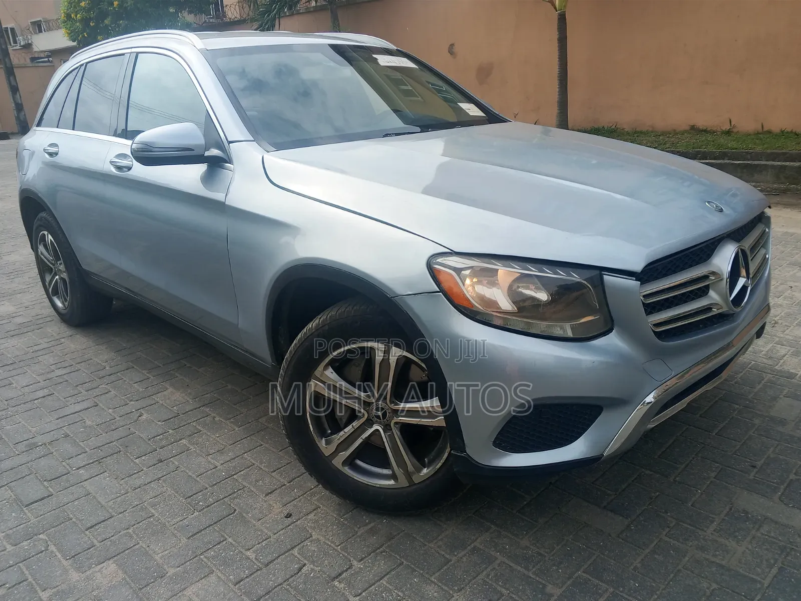 Mercedes-Benz GLC-Class 2017 Blue