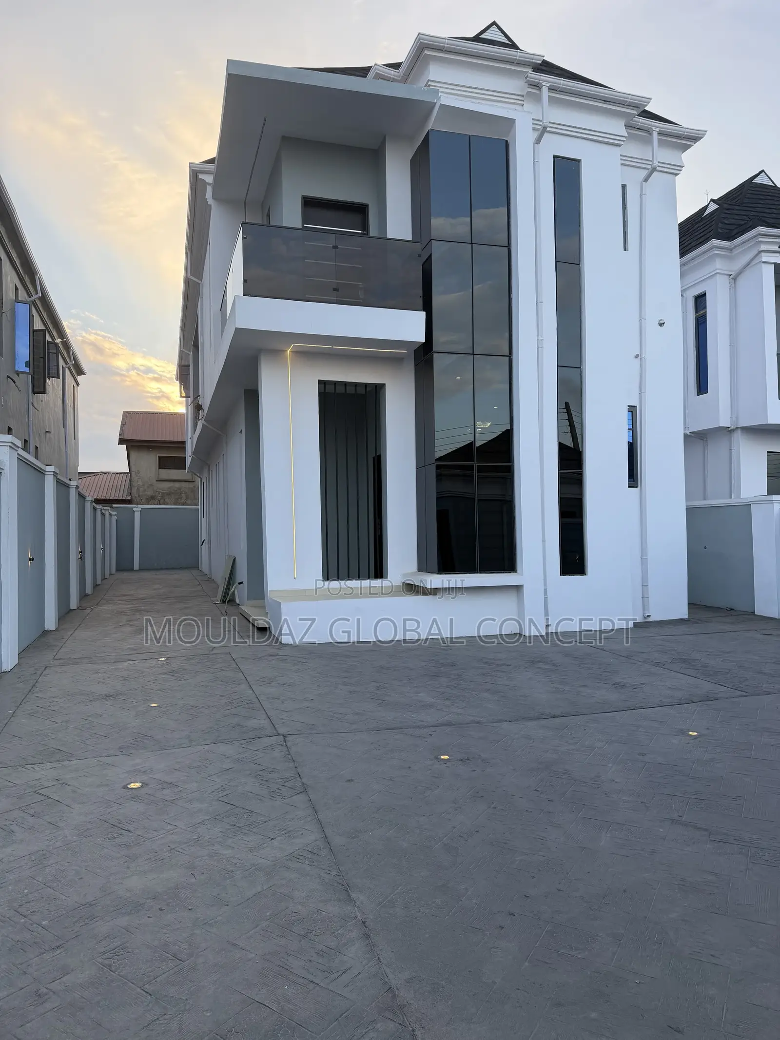 Furnished 4bdrm Duplex in Space Avenue, Akobo for sale
