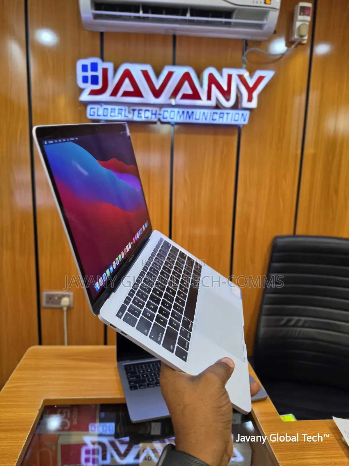 Laptop Apple MacBook Pro 2017 8GB Intel Core i5 SSD 128GB