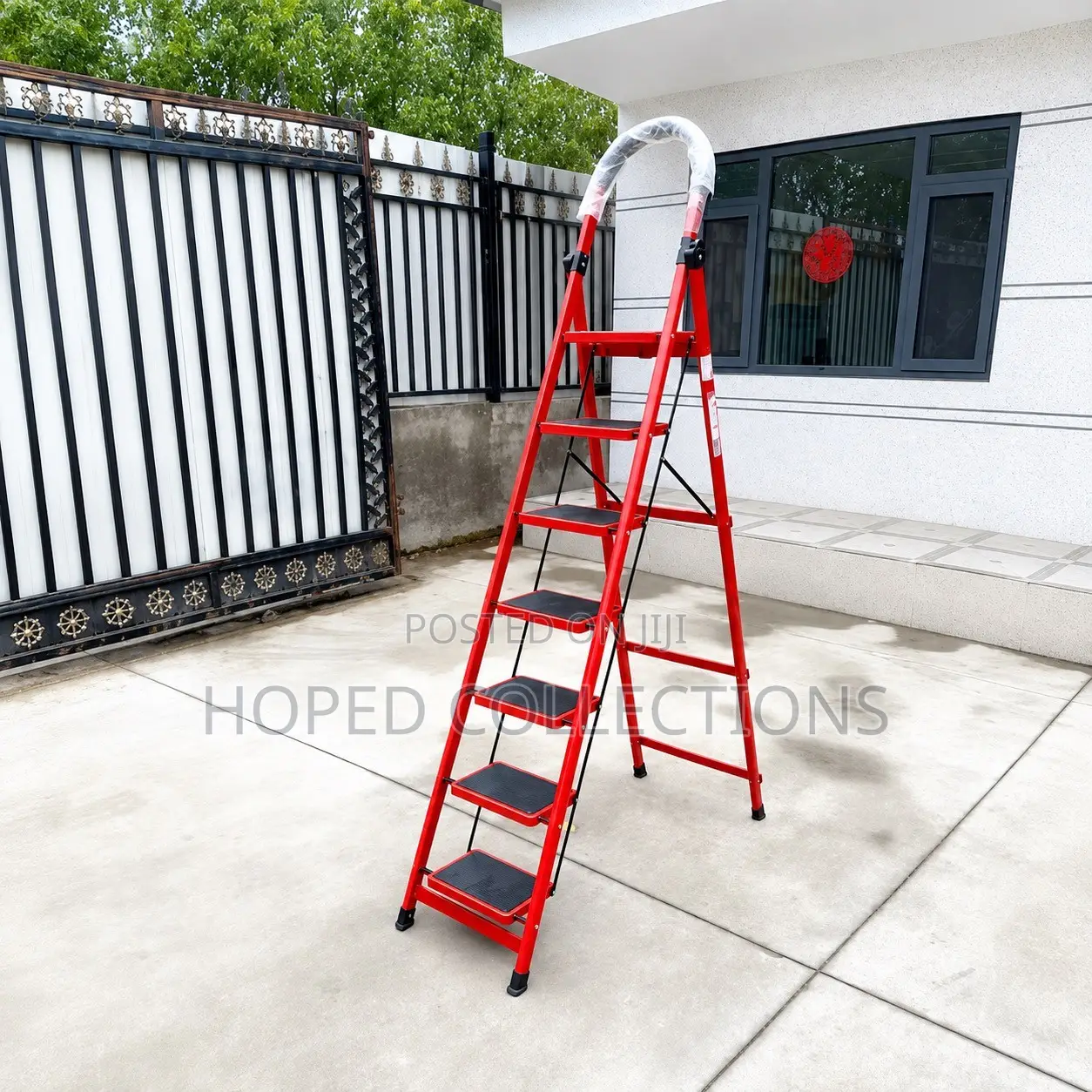 7 Step Red Colour Ladder