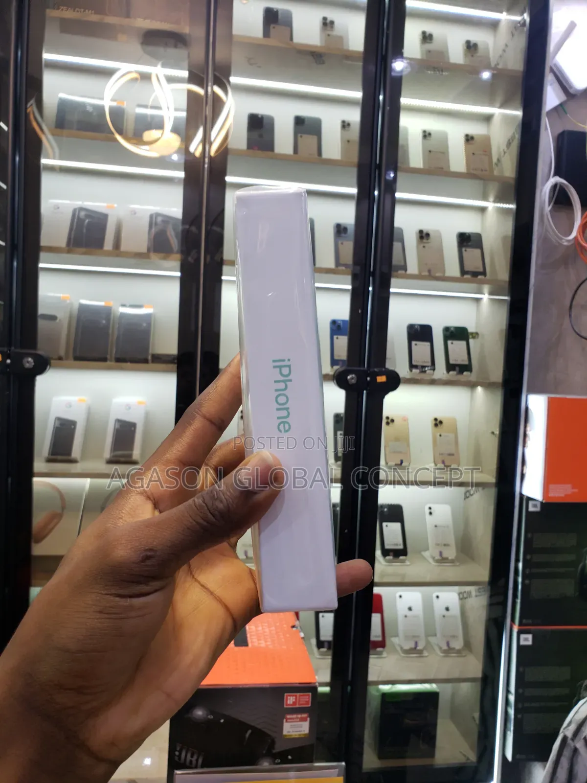 New Apple iPhone 11 256 GB Green