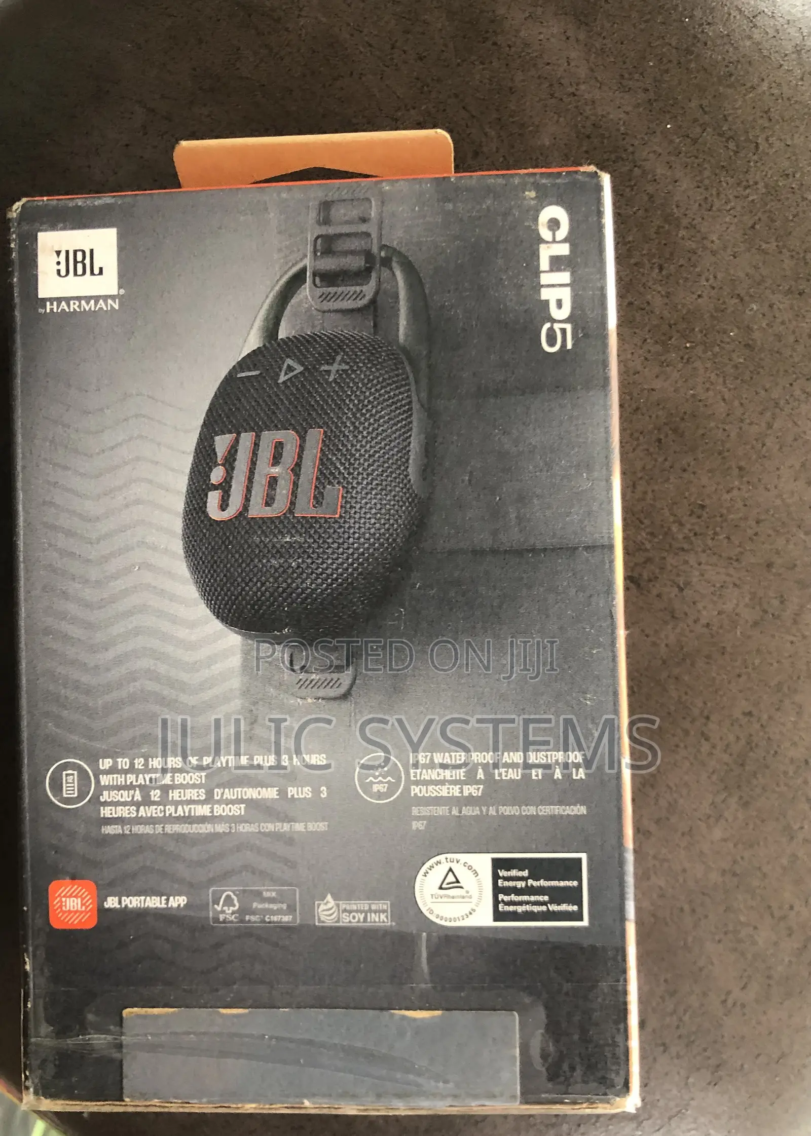 JBL Clip 5