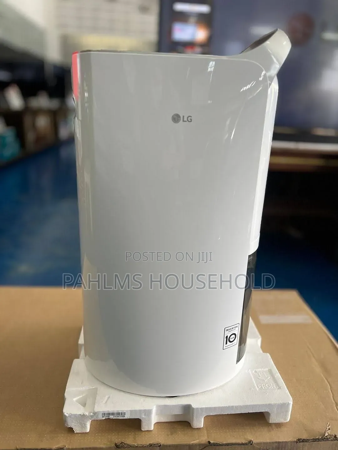 LG 28L Smart Dehumidifier-Moisture Absorber