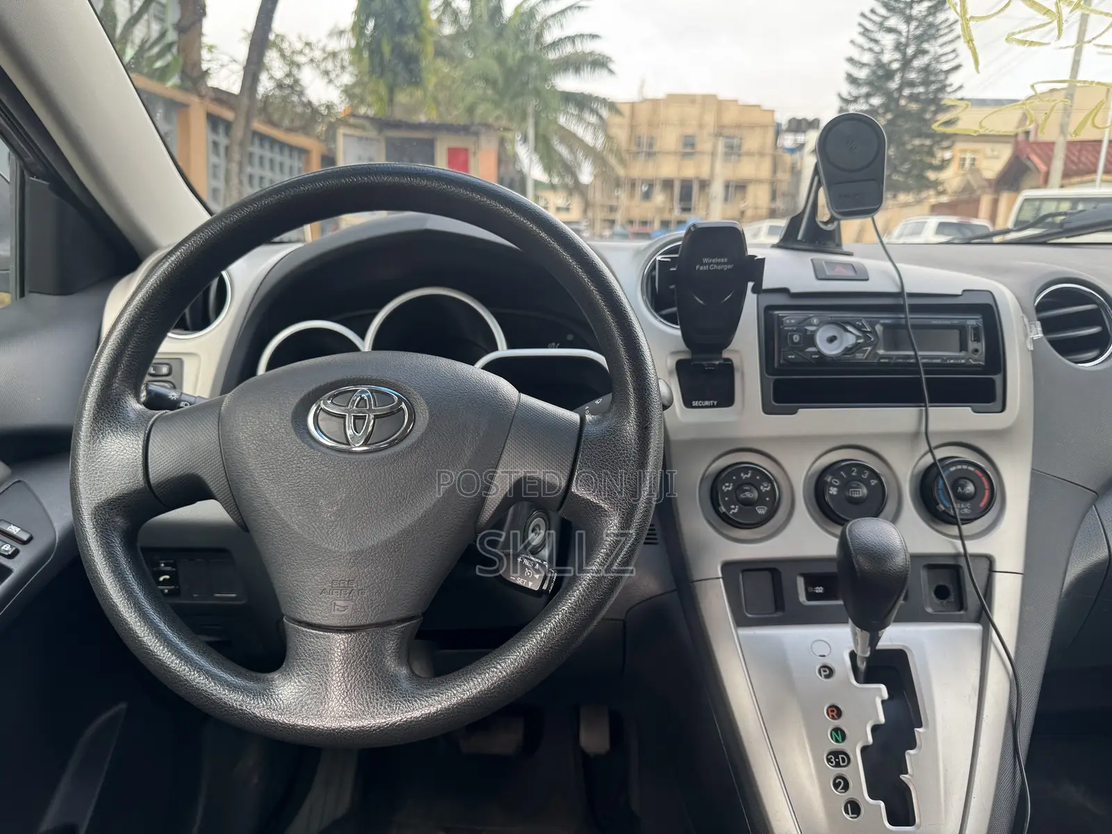 Toyota Matrix 2010 Gray