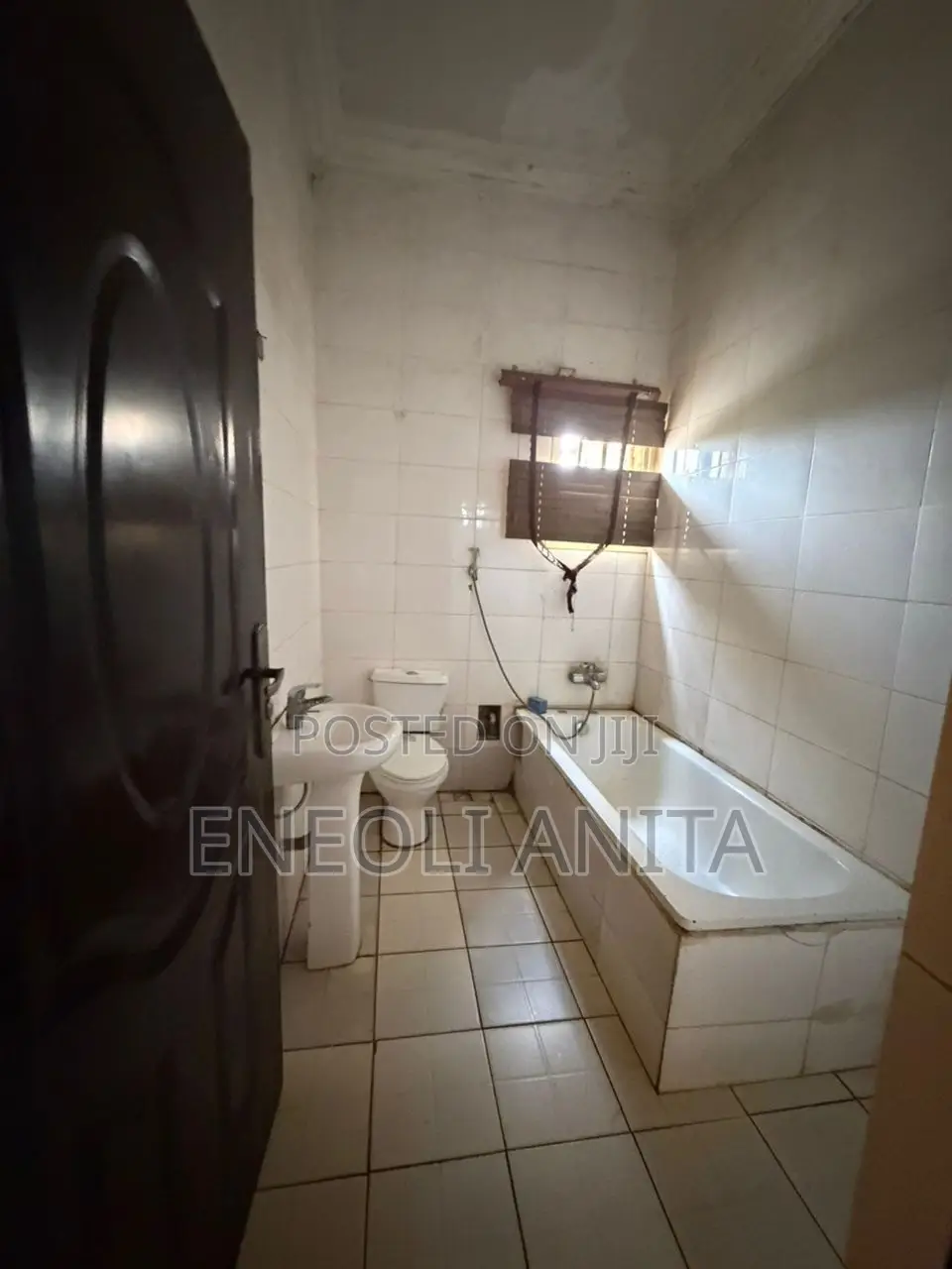 1bdrm Block of Flats in Jabi for rent