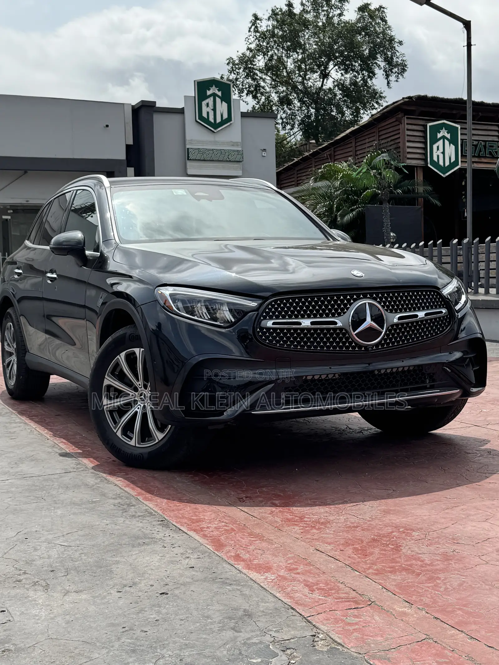 Mercedes-Benz GLC-Class GLC 300 4MATIC AWD 2025 Black
