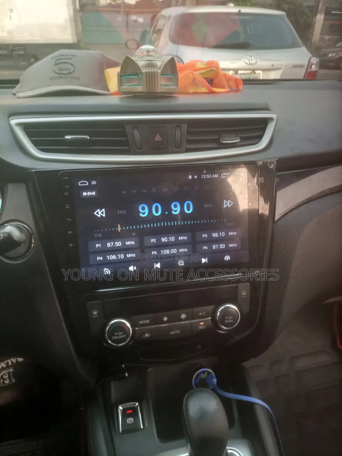 Nissan X-Trail 2014--2018 Android Player+ Reverse Camera/ Navigation