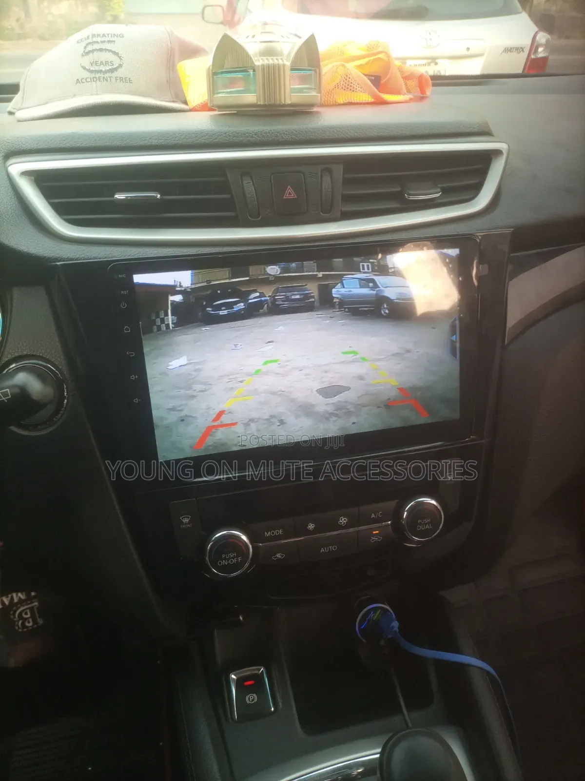 Nissan X-Trail 2014--2018 Android Player+ Reverse Camera/ Navigation