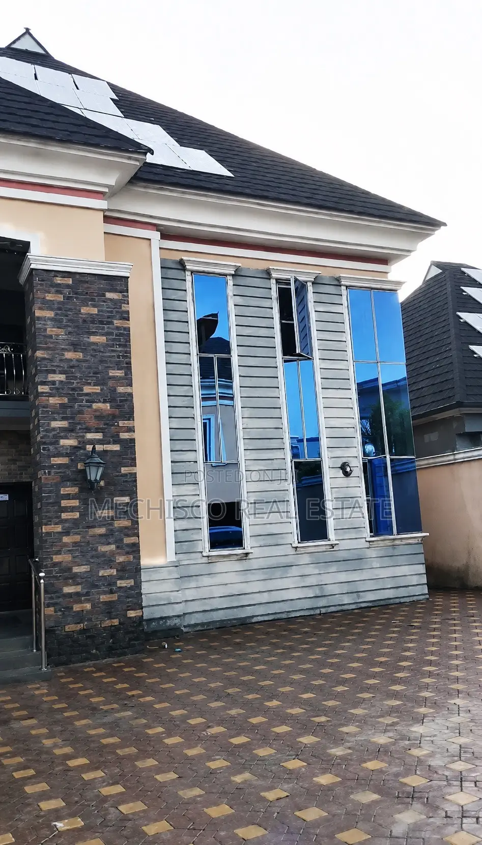 4bdrm Duplex in Eliozu for sale
