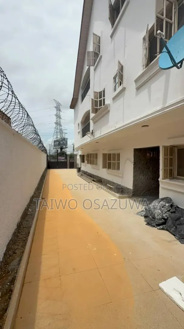 6bdrm Apartment in Ikoyi, Osborne Foreshore Estate for rent