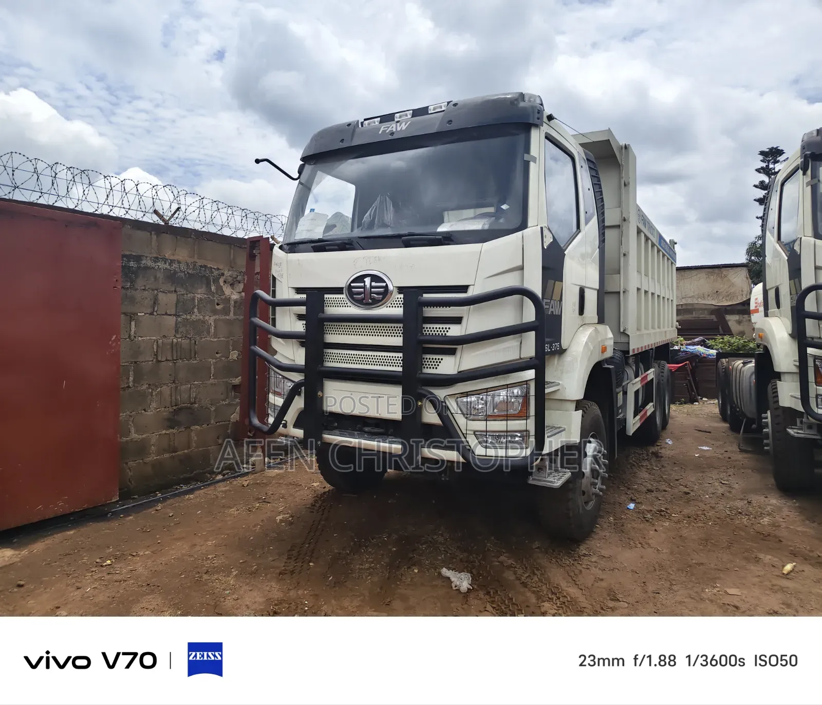 FAW J6L 390 6X4 Dump Truck