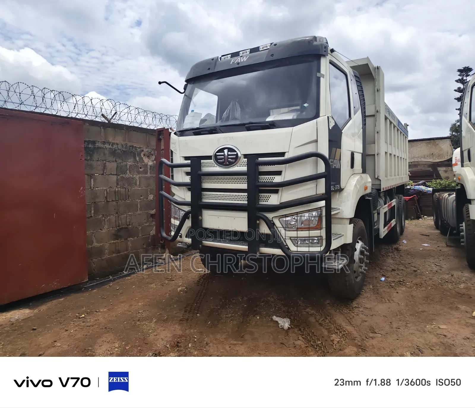 FAW J6L 390 6X4 Dump Truck