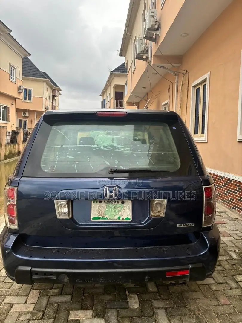 Honda Pilot 2005 Blue