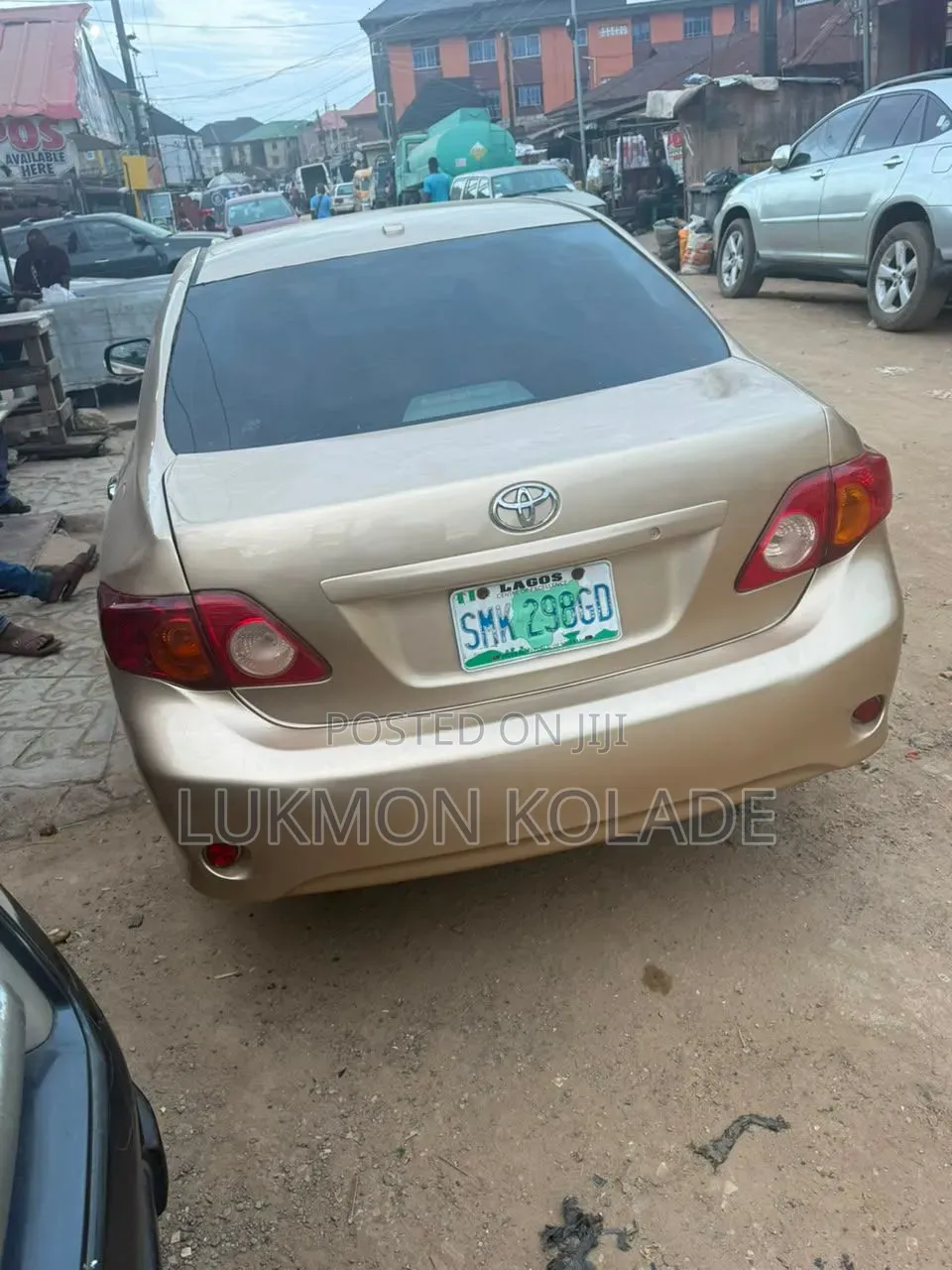 Toyota Corolla 2009 Gold