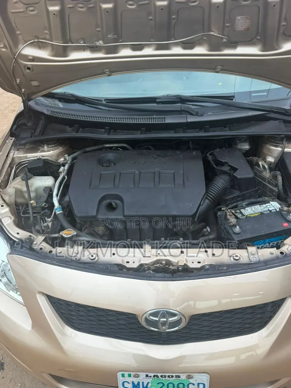 Toyota Corolla 2009 Gold
