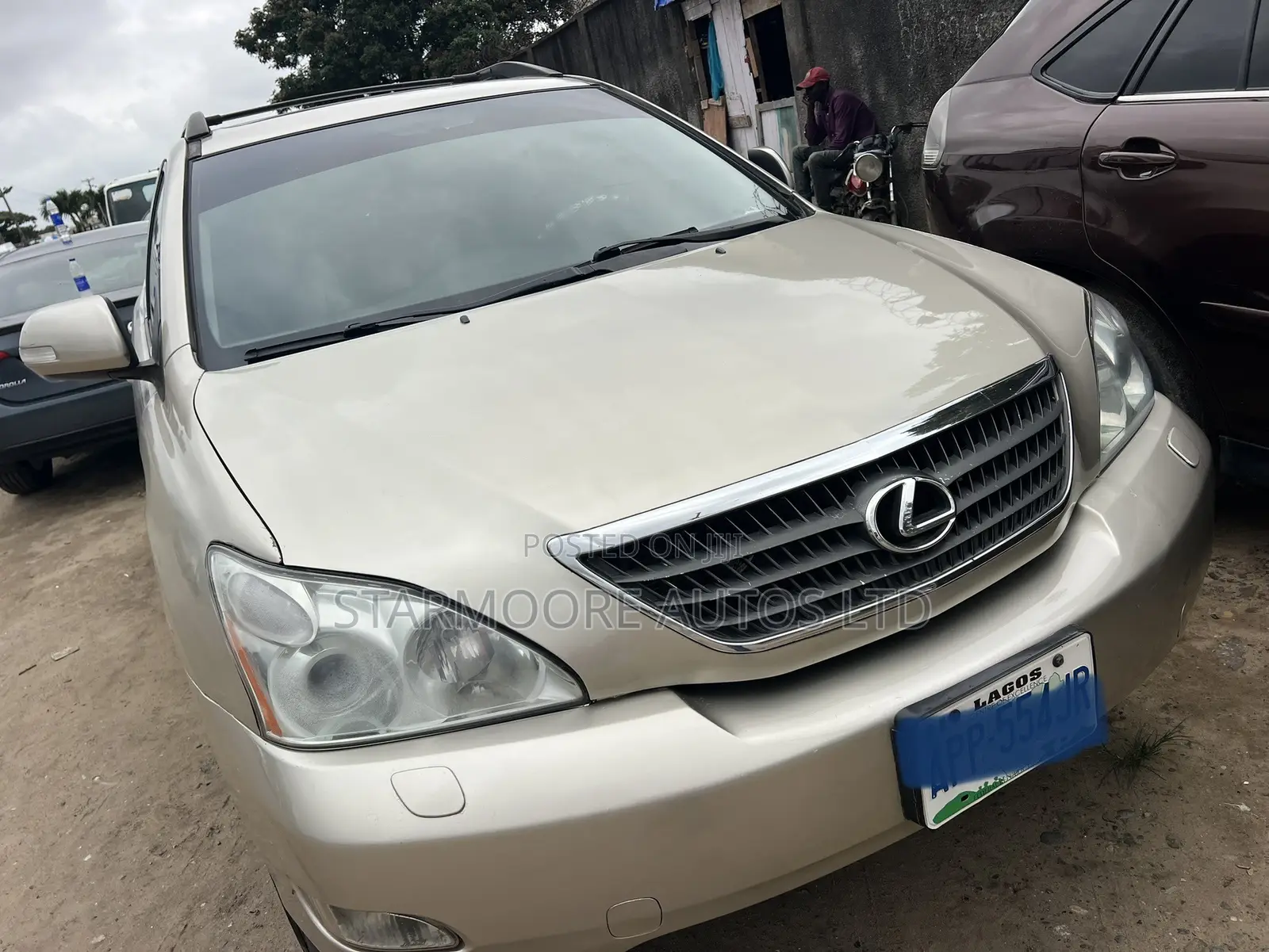 Lexus RX 330 2005 Gold